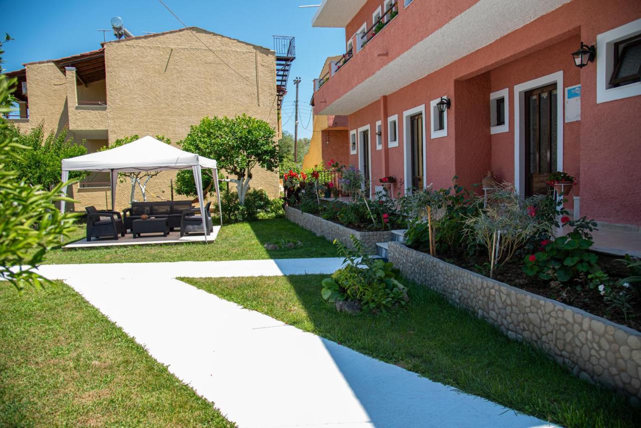 Lina 2 studio apartments Mesongí Esterno foto